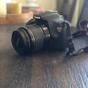 Canon EOS Rebel T5 with accessories